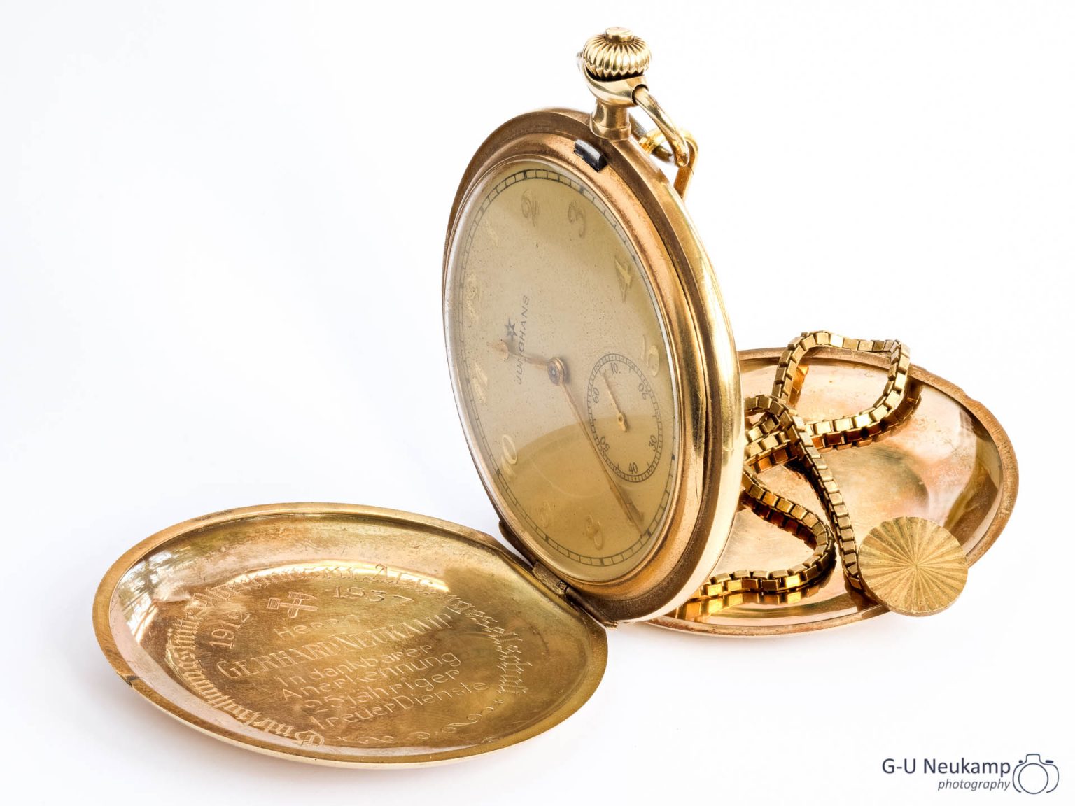 Focus Stacking with Canon EOS R5 and R6 Photographs from Dr. GerdUwe Neukamp